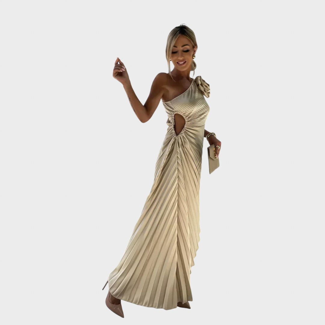 Nika - Elegantna Haljina s Naborima na Ramenu